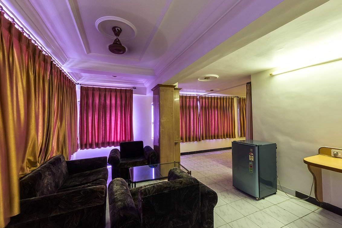Jāmnagar Hotel Kirti מראה חיצוני תמונה
